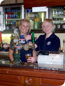 The Woodport Inn - Go Out 3
