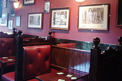 Victoria Tavern - Pubs and Clubs 3