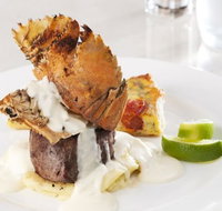 551 Restaurant  Bar - Pubs and Clubs