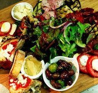 Arriva Pizzeria  Ristorante Italiano - Pubs and Clubs