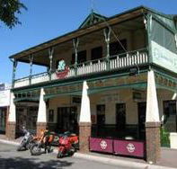 Shamrock Hotel Alexandra - Go Out