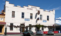 Denicull Creek VIC Pubs and Clubs