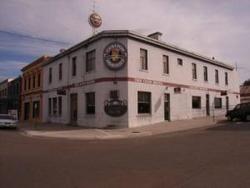 Club Hotel Bairnsdale - Go Out 0