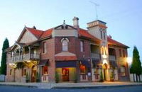 Book Abermain Accommodation Vacations Pubs and Clubs Pubs and Clubs