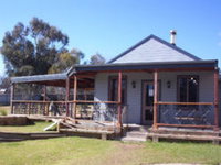 Book Glen Alice Accommodation Vacations Pubs and Clubs Pubs and Clubs