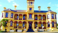The Queenscliff Historic Royal Hotel