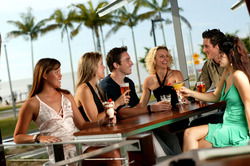 Pier Bar And Grill - Go Out 1