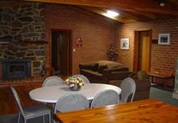 Bemm River Hotel - Pubs and Clubs 2