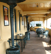 Royal Hotel Drouin - Go Out 2