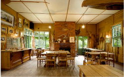 The Blue Duck Inn Hotel - Go Out 3