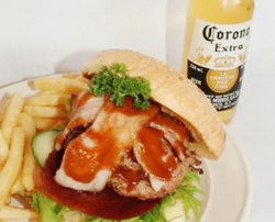 Cape York Hotel - Go Out 3