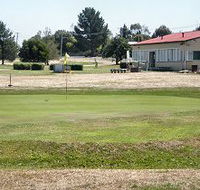 Campbell Town Golf Club - Pubs and Clubs