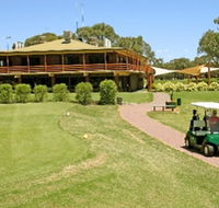 Coomealla Golf Club - Pubs and Clubs