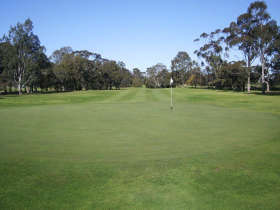 Maffra VIC Pubs and Clubs