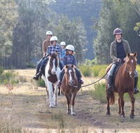 Horse Riding at Oaks Ranch and Country Club - Pubs and Clubs