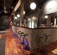 Clique Bar Lounge - Go Out