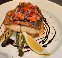 Harbour Town Hotel - Go Out