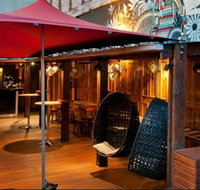Red Hummingbird Bar