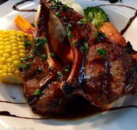 Southern Cross Sports Club - Pubs and Clubs