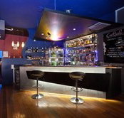 The Moon Boutique Bar Lounge - Pubs and Clubs