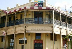 Balgownie Hotel - Pubs and Clubs 2
