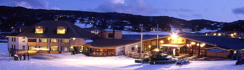 Base 1720 Bar & Restaurant - Pubs and Clubs 2
