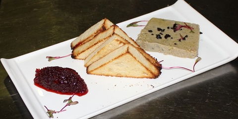Le Bistro @ Cheval Blanc - Pubs and Clubs 4