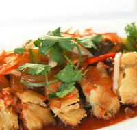 Dragon Boat Restaurant - Pubs and Clubs