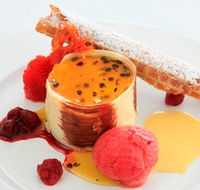 Dunes Restaurant  Kiosk Palm Beach - Pubs and Clubs