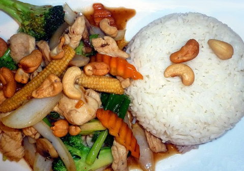 Eagle Thai - Pubs and Clubs 3