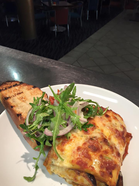 Anna Bay Tavern - Pubs and Clubs 2