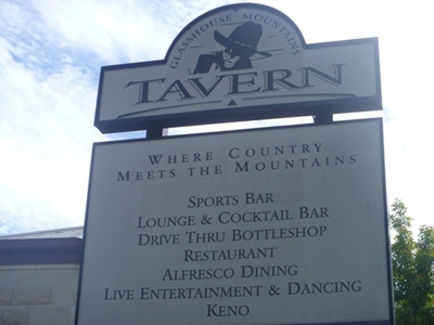 Glass House Mountains Tavern - Go Out 1