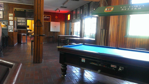 Lakes Creek Hotel - Pubs and Clubs 1