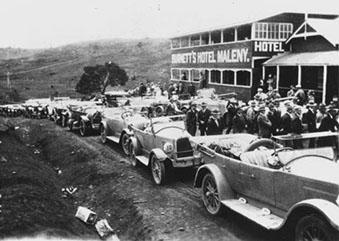 Maleny Hotel - Pubs and Clubs 5