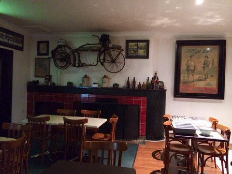 Queens Arms Hotel - Go Out 3