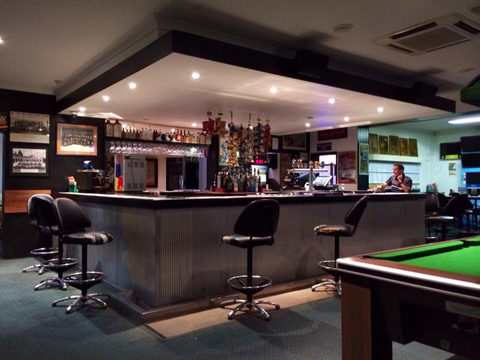 Queens Arms Hotel - Go Out 4