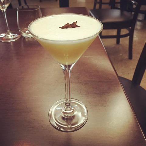 Reserve Wine Bar - Pubs and Clubs 1