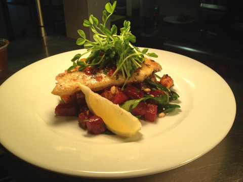 Smithtown Riverview Hotel - Go Out 0