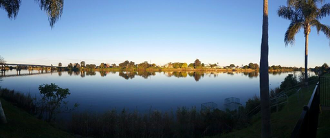 Smithtown Riverview Hotel - Go Out 1