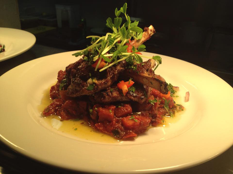 Smithtown Riverview Hotel - Go Out 3