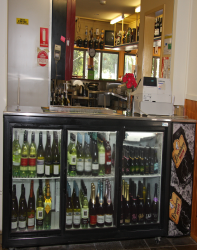Tyalgum Hotel - Pubs and Clubs 1