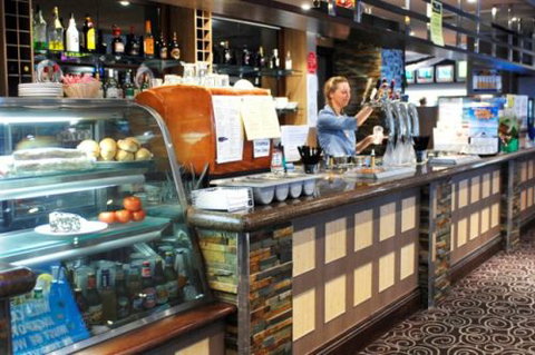 Hoppers Club - Pubs and Clubs 8