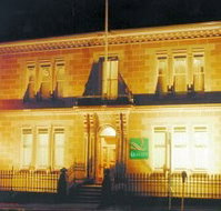 Macquarie Manor - Pubs and Clubs