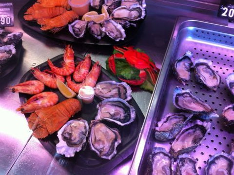 Harolds Seafood On The Strand - Pubs and Clubs 9