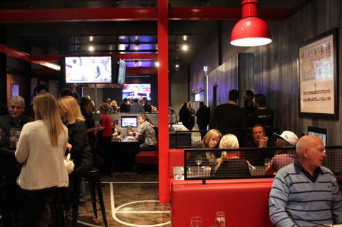 The Sporting Globe Bar & Grill - Go Out 1