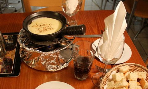 CJ's French Fondue Restaurant - Pubs and Clubs 2