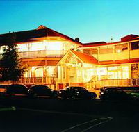 Loxton Community Hotel Motel - Go Out