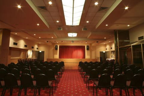 Club Five Dock RSL - Pubs and Clubs 3