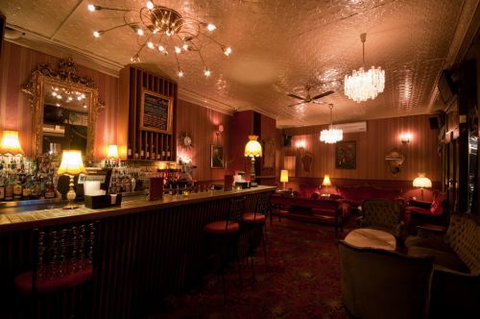 Back Bar Cocktail Lounge & Function Venue - Pubs and Clubs 4
