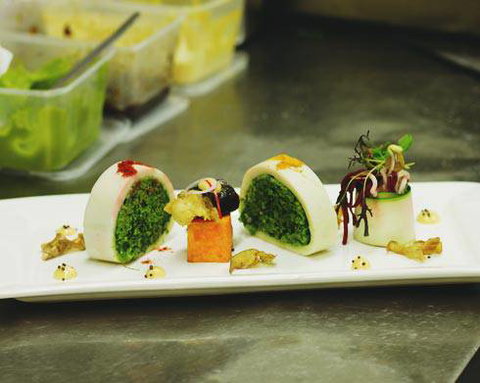 Pacific Hotel - Go Out 4